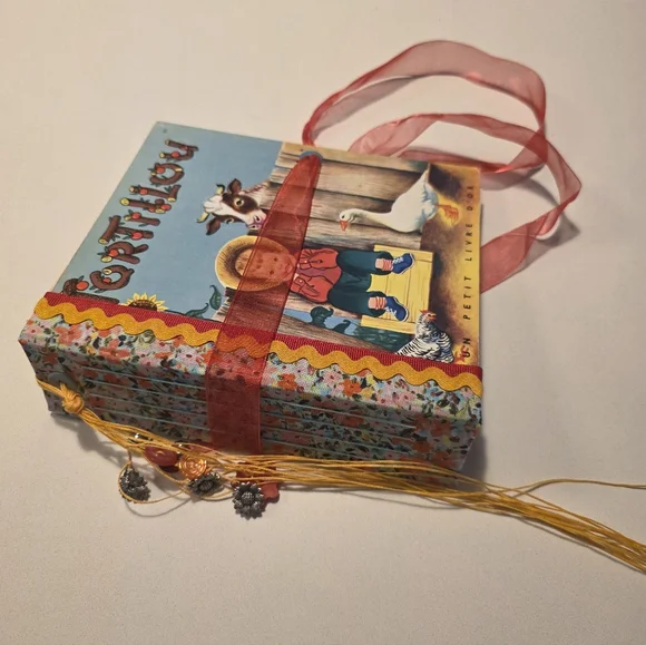 Tortillou Little Golden Book Handmade Decorated Junk Journal - Picture 13 of 13